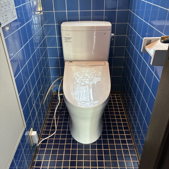 １Ｆ,２Ｆトイレ一式取替